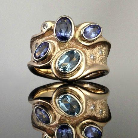 Vintage Irregular Golden Blue Crystal Ring-Maryam Jewelry