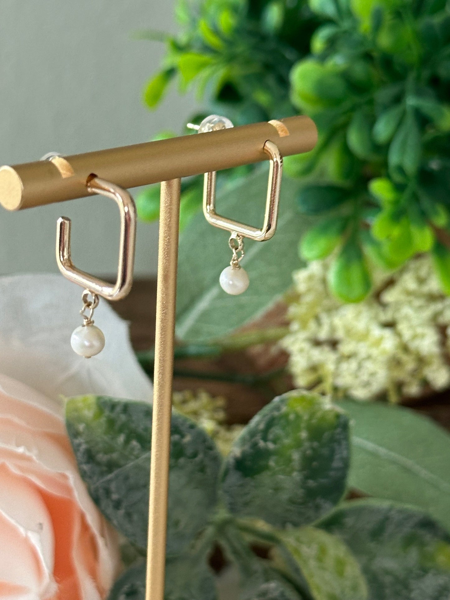 Dalila Square Hoop Pearl Earrings-Maryam Jewelry