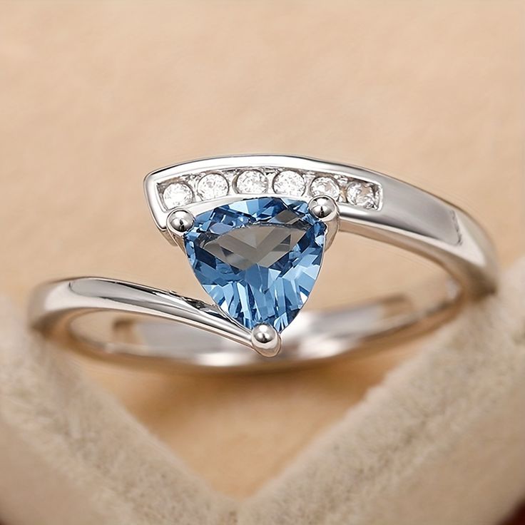 Vintage Elegant Blue Crystal Silver Ring-Maryam Jewelry