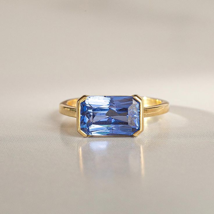 Vintage Rectangular Blue Glass Gold Ring-Maryam Jewelry