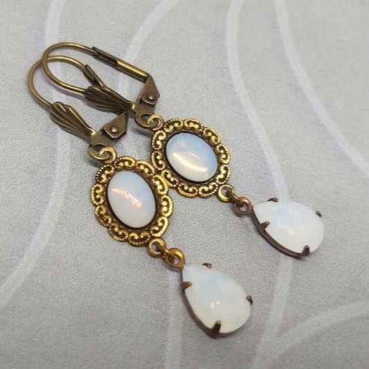 Vintage White Dangling Earrings-Maryam Jewelry