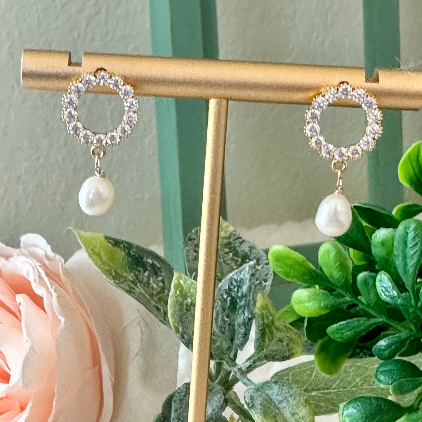Belina Open Circle Pearl Earrings-Maryam Jewelry