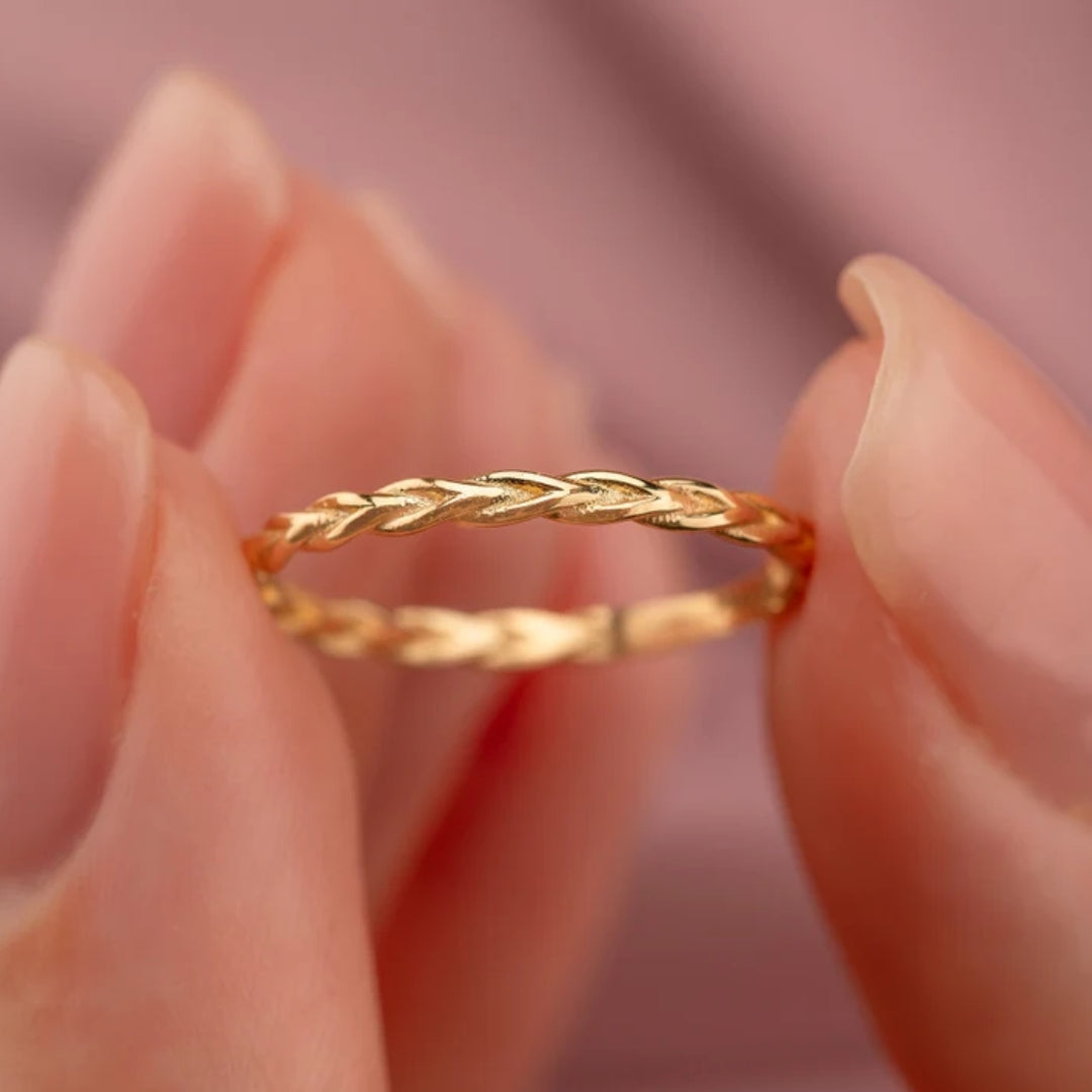 Vintage Gold Simplicity Ring-Maryam Jewelry