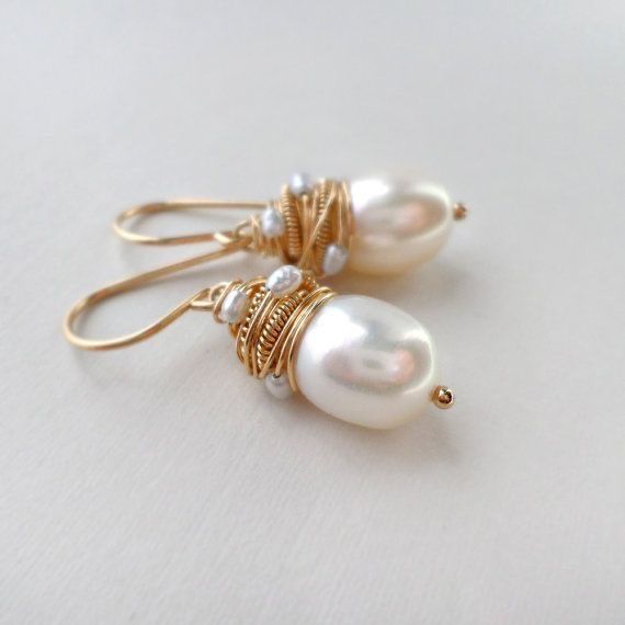Vintage Pearl Golden Threads Earrings-Maryam Jewelry
