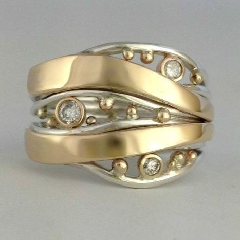 Vintage Wavy Gold Zirconia Ring-Maryam Jewelry