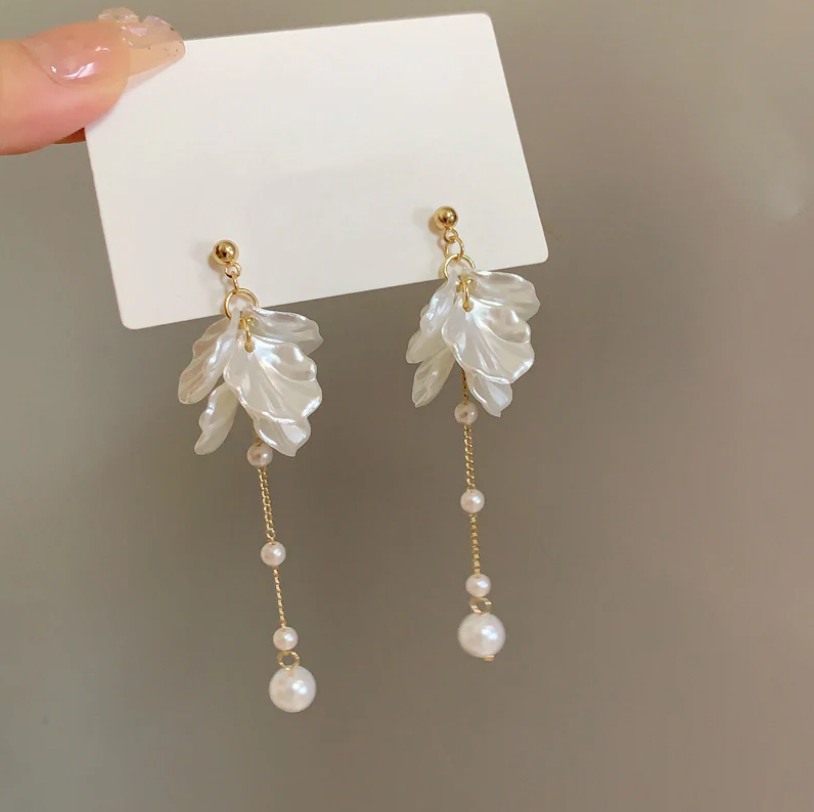 Elegant Dangling White Pearl Earrings-Maryam Jewelry