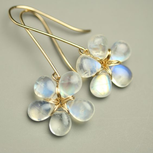 Vintage White Glass Flower Earrings-Maryam Jewelry