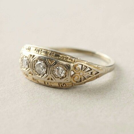 Vintage Small Zirconia Gold Ring-Maryam Jewelry