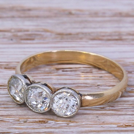 Vintage Three Glass Gold Ring-Maryam Jewelry