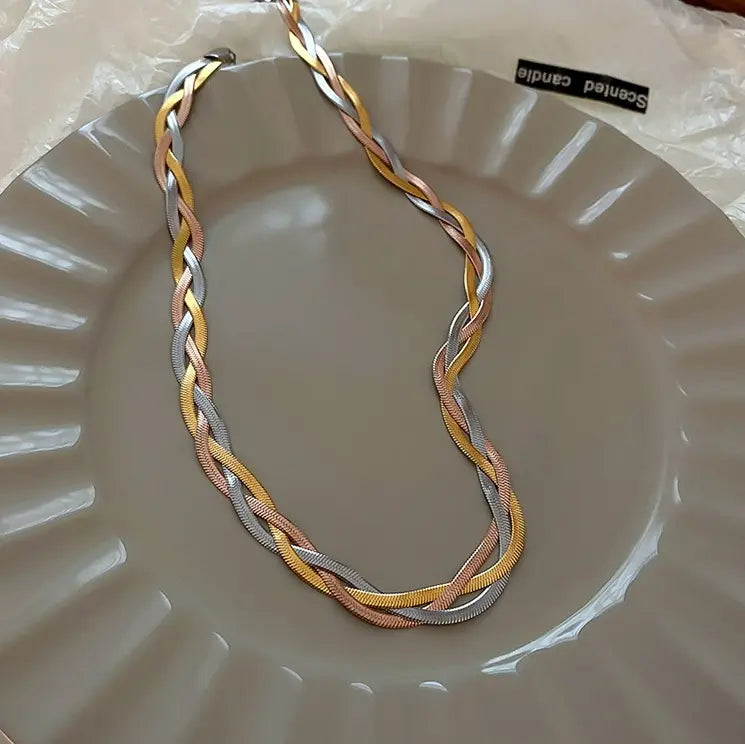 Elegant necklace made of gold and silver-Maryam Jewelry
