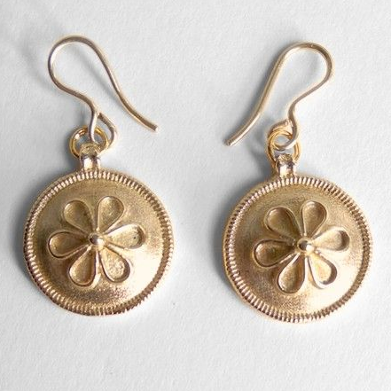 Vintage Rounded Daisy Gold Earrings-Maryam Jewelry