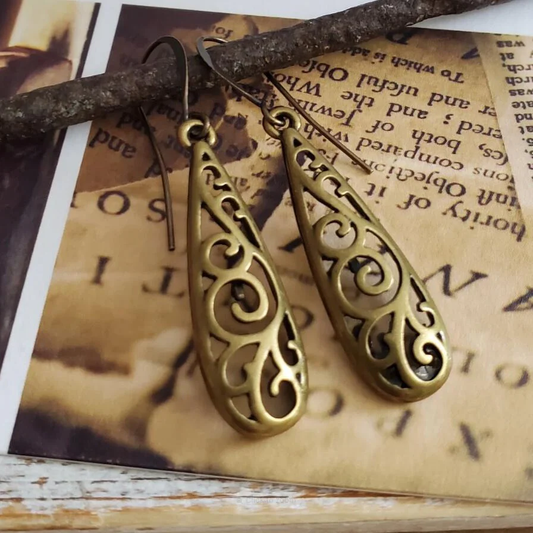 Vintage Golden Hollow Earrings-Maryam Jewelry