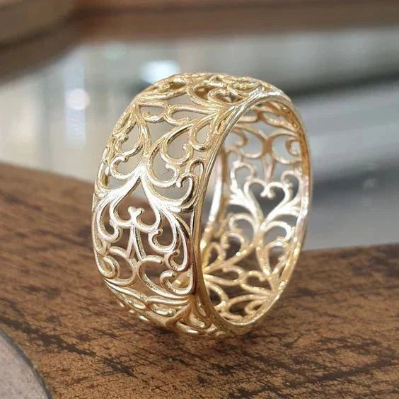 Vintage Golden Hollow Ivy Ring-Maryam Jewelry