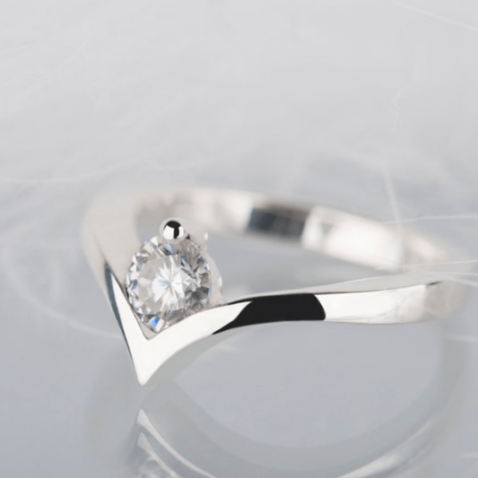 Vintage Pointed Silver Zirconia Ring-Maryam Jewelry
