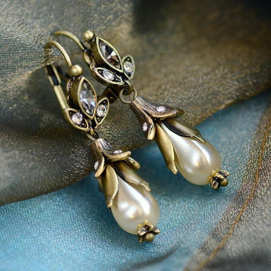 Vintage Pearl Dangling Floral Earrings-Maryam Jewelry