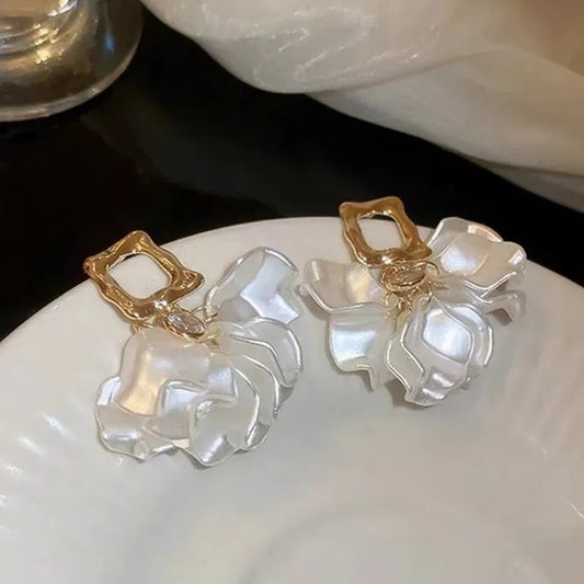Vintage Gold Frame White Pearl Flower Earrings-Maryam Jewelry