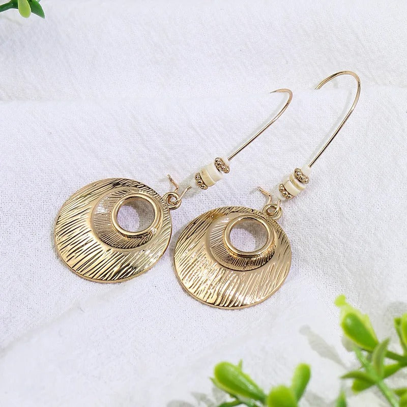 Vintage Gold Oval Hoop Earrings-Maryam Jewelry