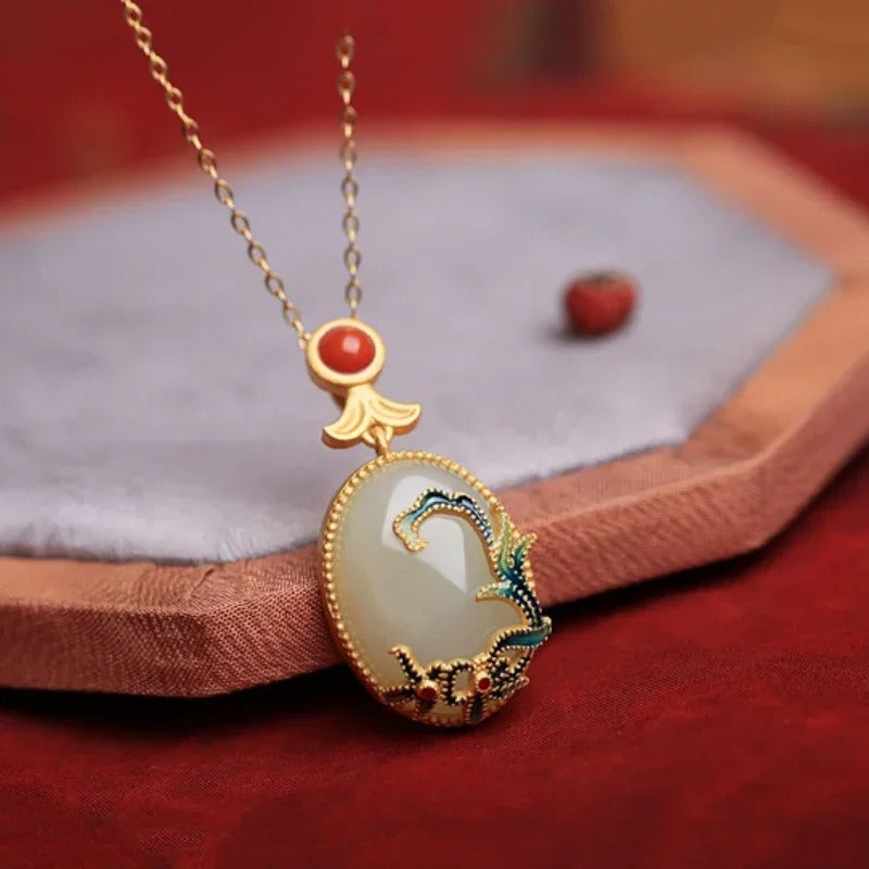 Classic Inlaid Floret Clavicle Chain Gold Pendant Necklace-Maryam Jewelry