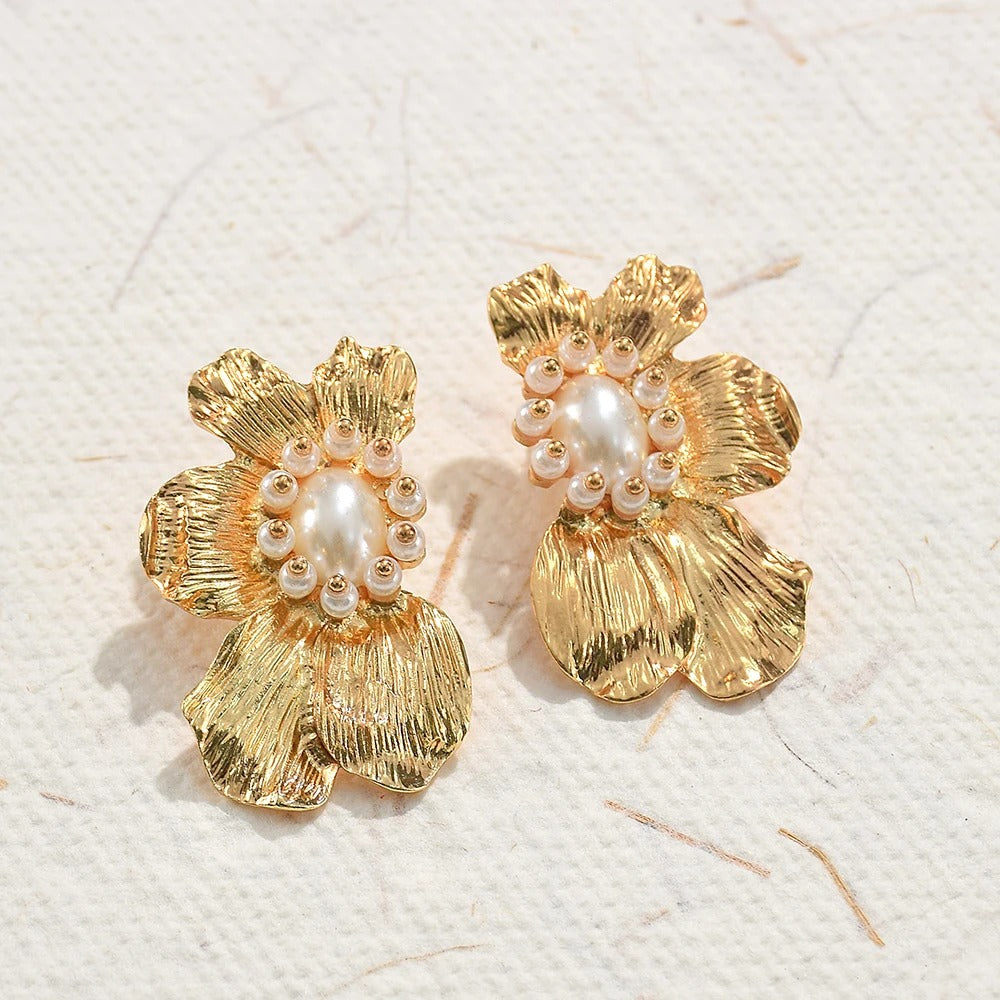 Gold Vintage Pearl Flower Stud Earrings-Maryam Jewelry