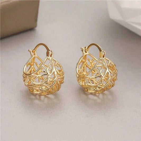 Vintage Gold Hollow Teardrop Earrings-Maryam Jewelry