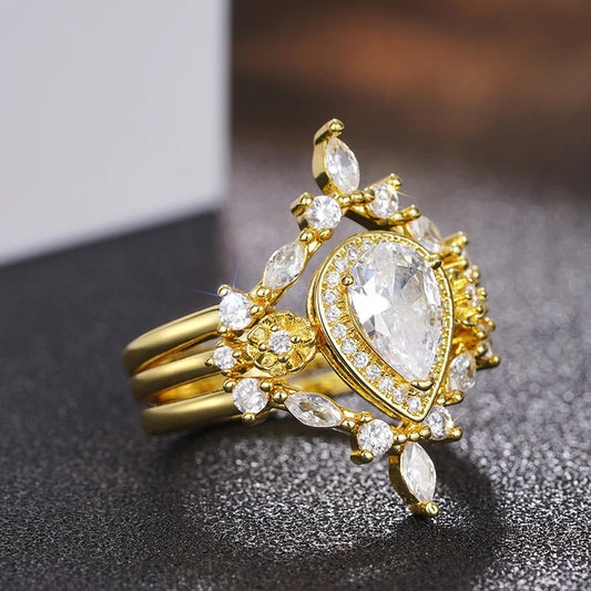 Gold Vintage Pear-Cut Crown Ring-Maryam Jewelry