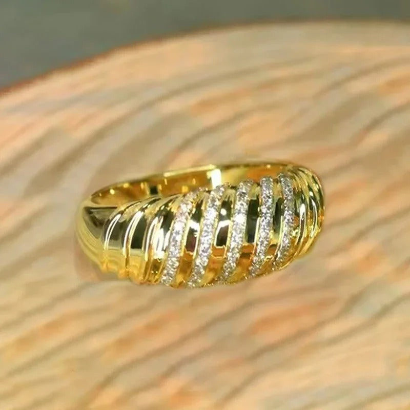 Vintage Gold Curved Stripe Ring-Maryam Jewelry