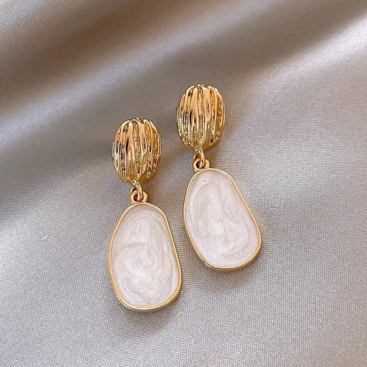 Vintage Gold Oval Drop Earrings-Maryam Jewelry
