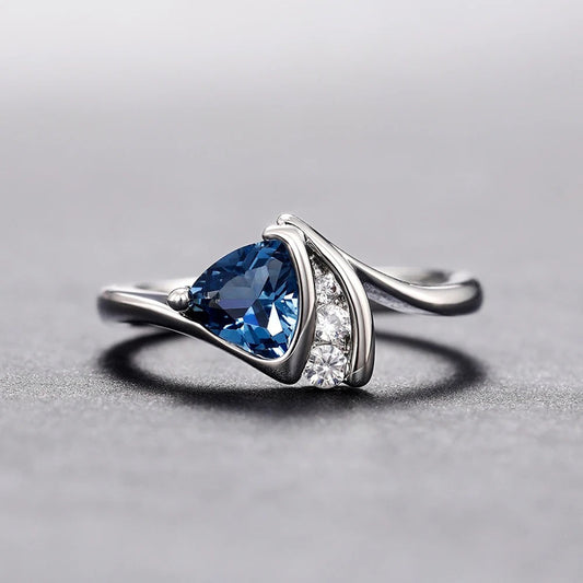 Vintage Silver Blue Trillion Stone Ring-Maryam Jewelry