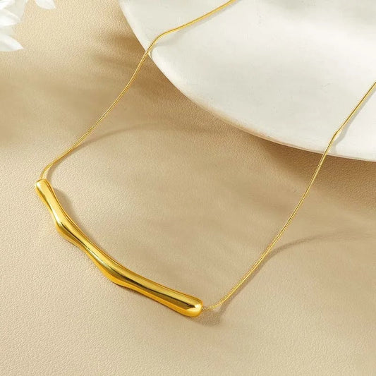 Vintage Gold Bar Wrinkled Pendant Necklace-Maryam Jewelry
