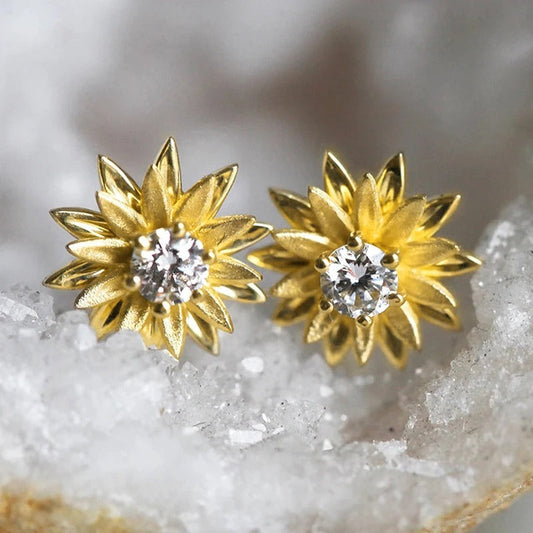 Vintage Gold Radiant Flower Earrings-Maryam Jewelry