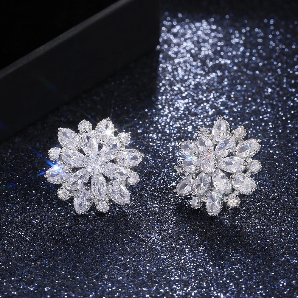 Vintage Crystal Flower Silver Earrings-Maryam Jewelry