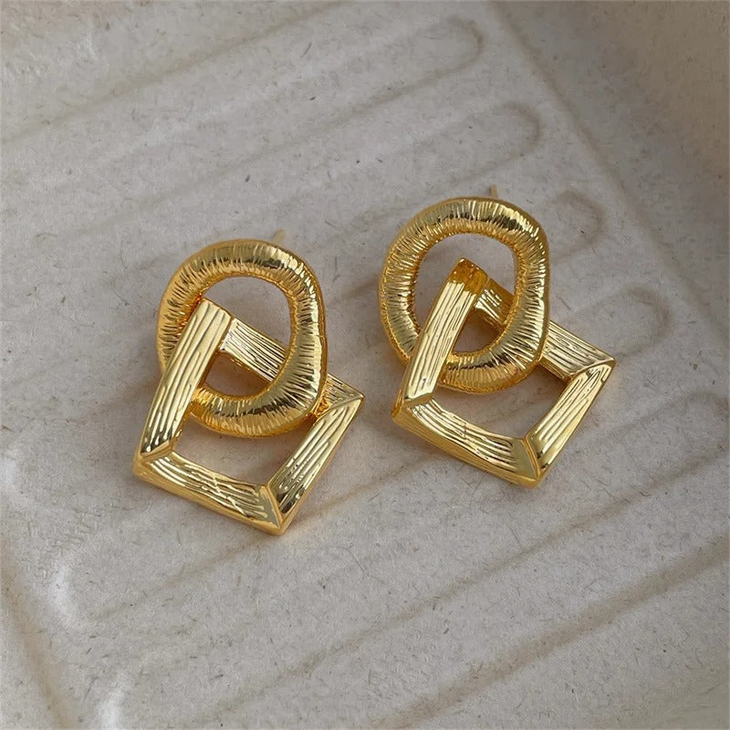 Retro Gold Interlocking Knot Earrings-Maryam Jewelry