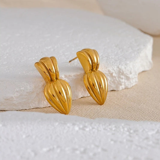 Vintage Sculpted Gold Stud Earrings-Maryam Jewelry