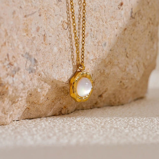 Vintage Pearl Medallion Gold Necklace-Maryam Jewelry