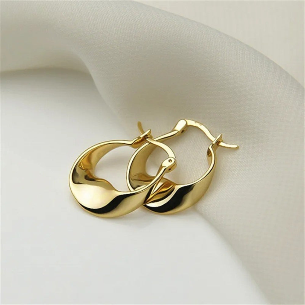 Vintage Gold Crescent Hoop Twisted Earrings-Maryam Jewelry