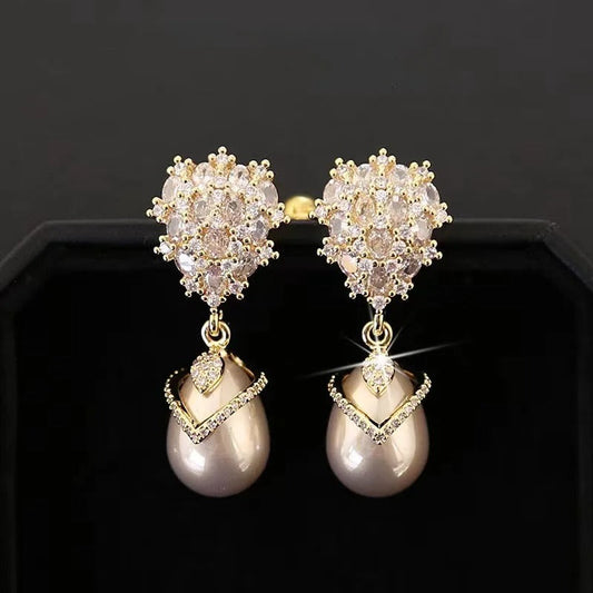 Vintage Pearl Teardrop Gold Earrings-Maryam Jewelry