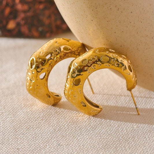 Vintage Hammered Gold Hoop Earrings-Maryam Jewelry