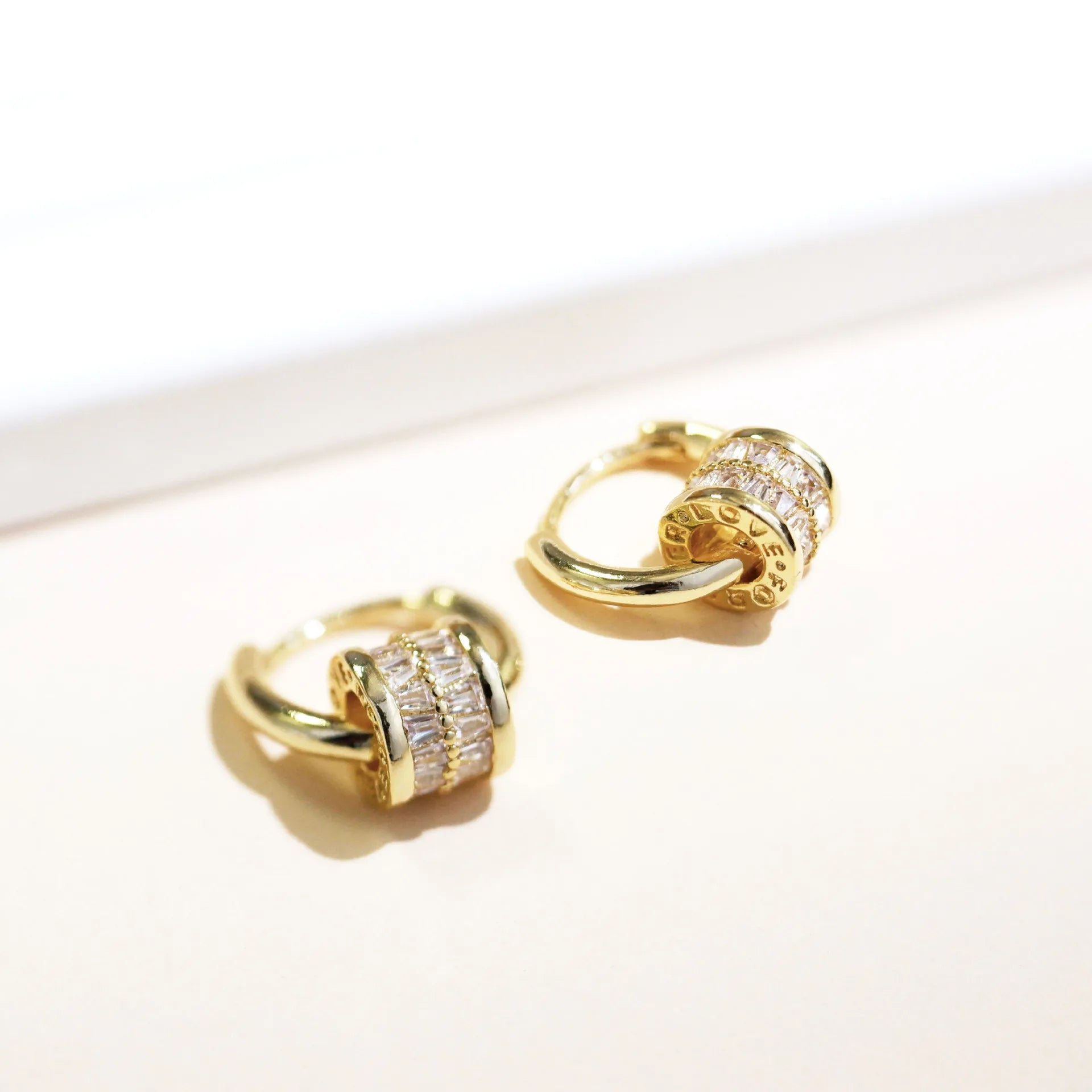 Vintage Gold Rolling Charm Earrings-Maryam Jewelry