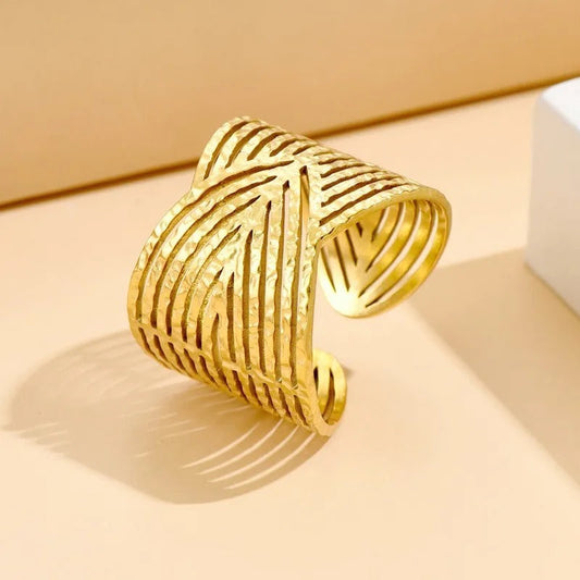 Sculpted Abstract Gold Adjustable Ring-Maryam Jewelry
